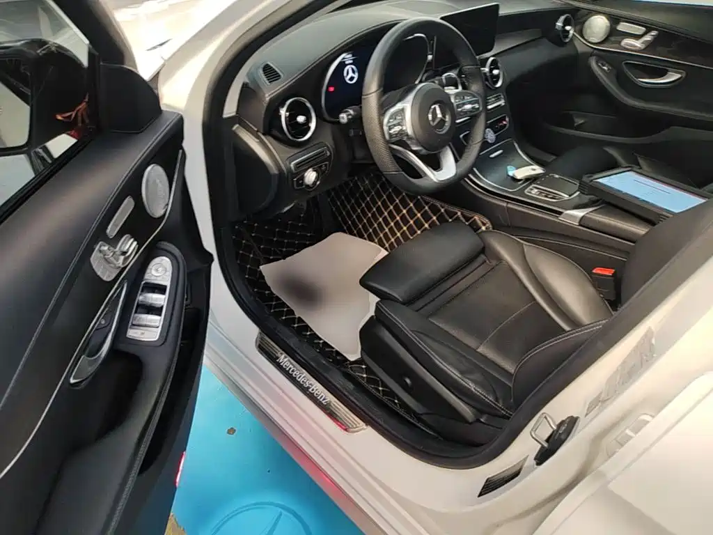 Mercedes-Benz C-Class 2021 — фото 16