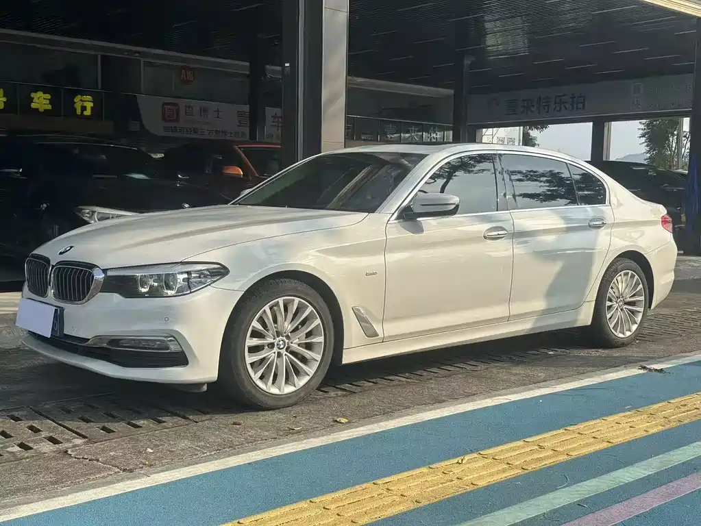 BMW 5 Series 2018