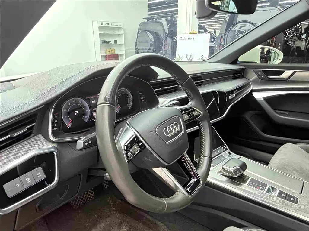 Audi A6L 2020 — фото 13