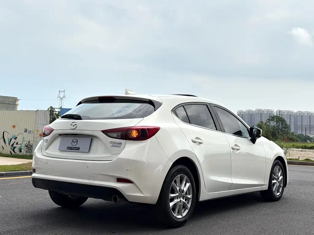 Mazda 3 Angkesela 2019 — фото 9
