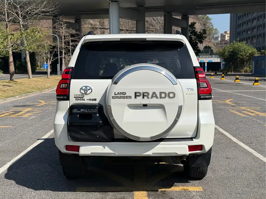 Toyota Prado 2020 — фото 19