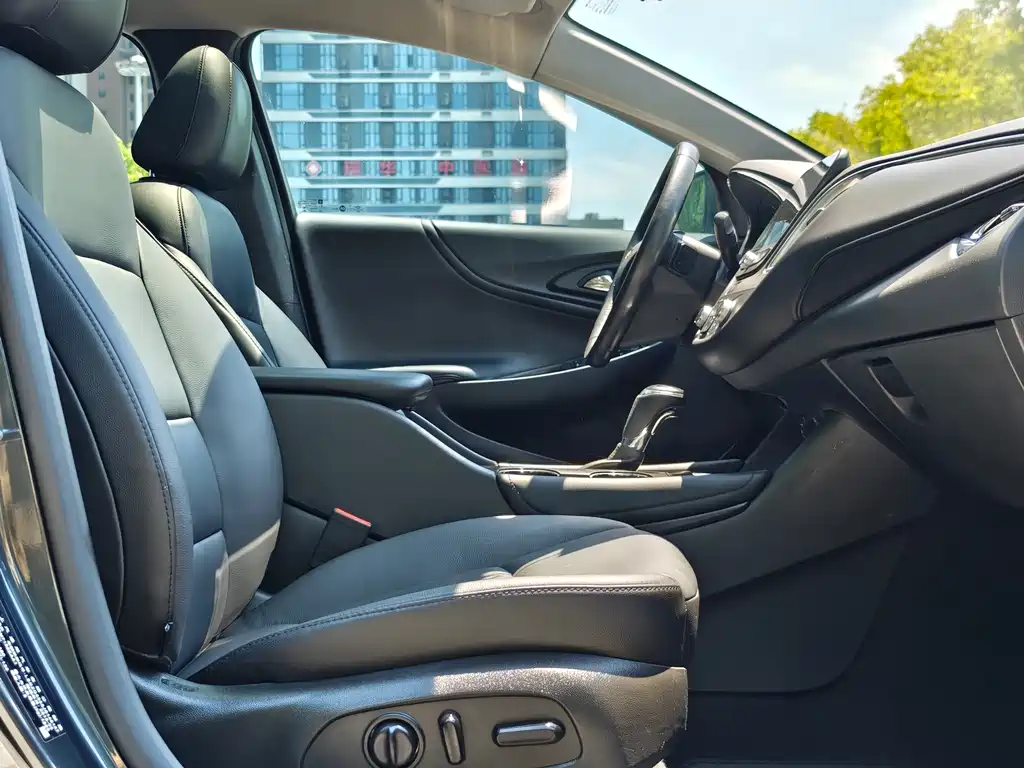 Chevrolet Malibu XL 2018 — фото 12