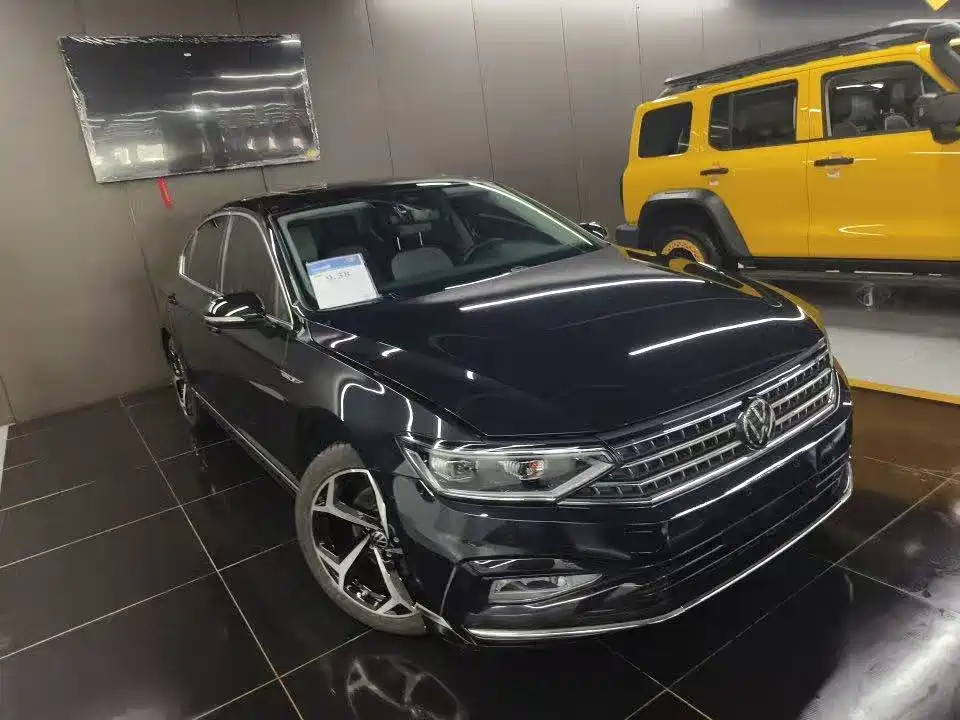 Volkswagen Magotan 2023