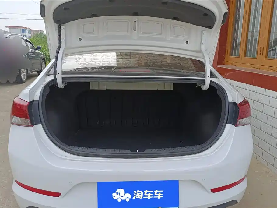 Hyundai Verna 2019