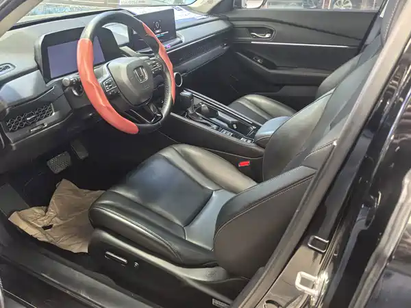 Honda Accord 2023