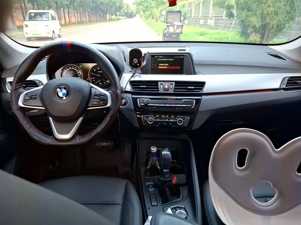 BMW X1 2018 — фото 10