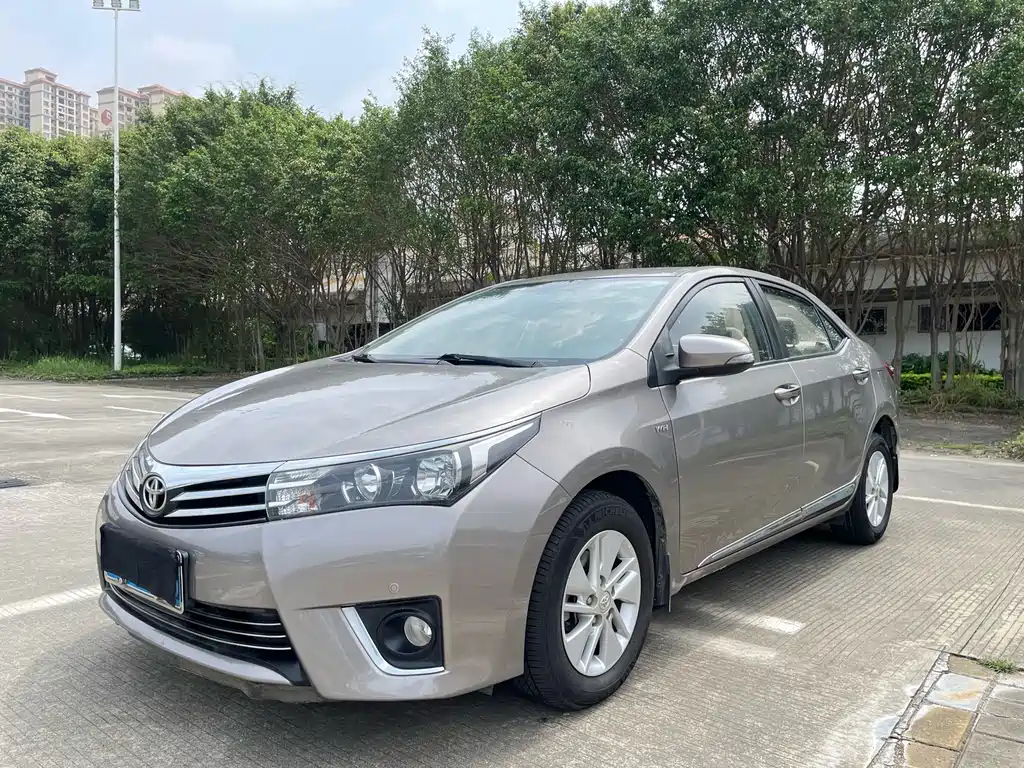 Toyota Corolla 2016 — фото 1
