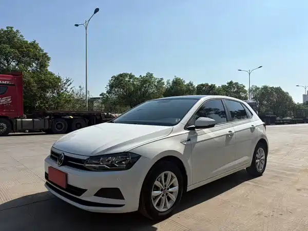 Volkswagen Polo 2021