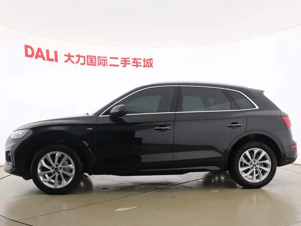 Audi Q5L 2022 — фото 4