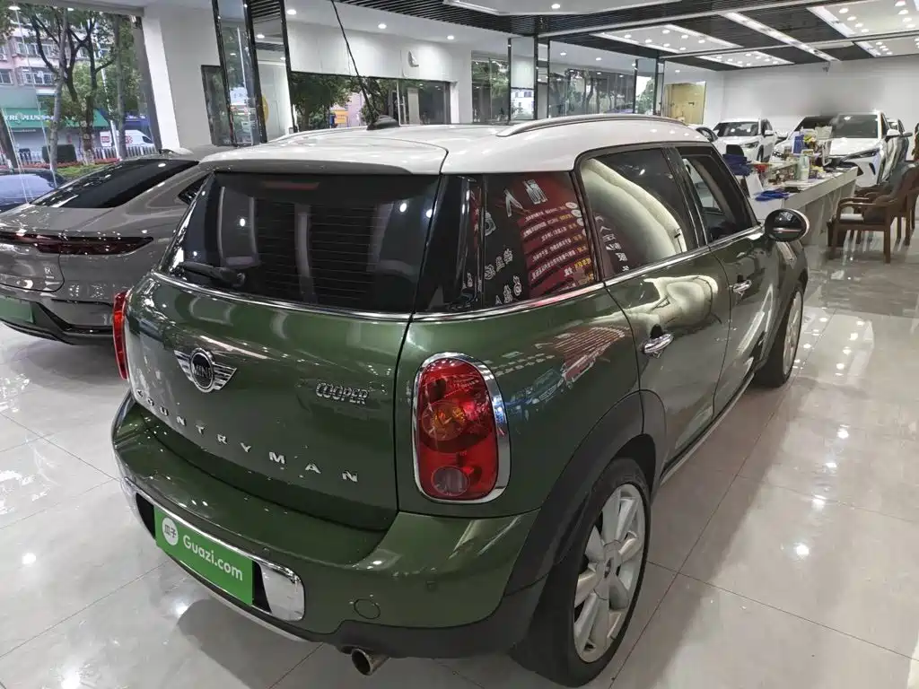 MINI Countryman 2016