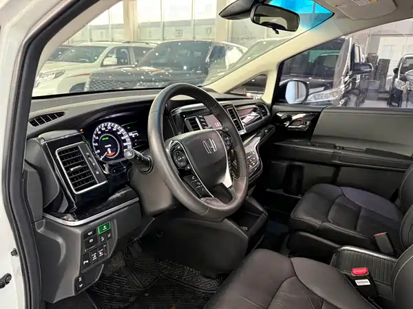 Honda Elysion 2019