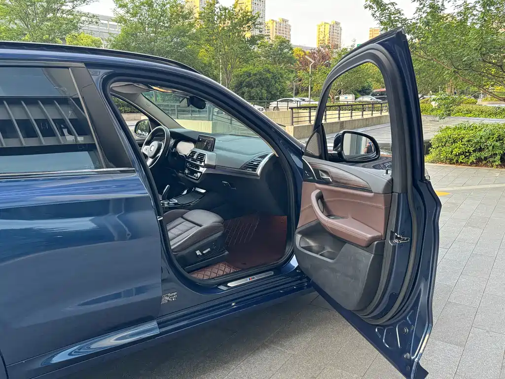 BMW X3 2020 — фото 12
