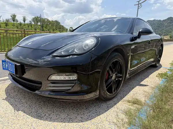 Porsche Panamera 2011