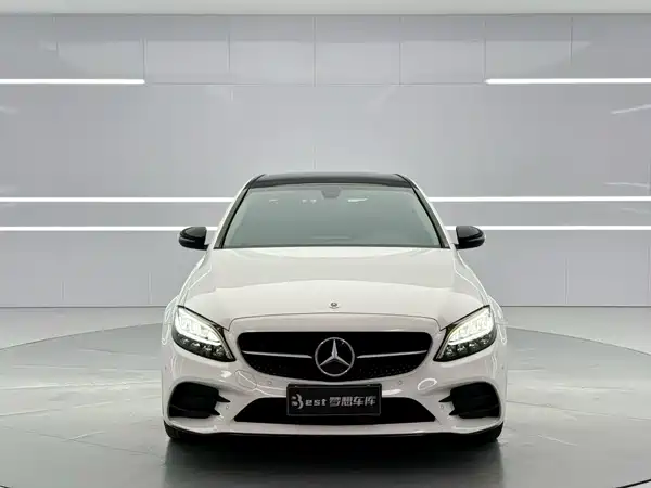 Mercedes-Benz C-Class 2021