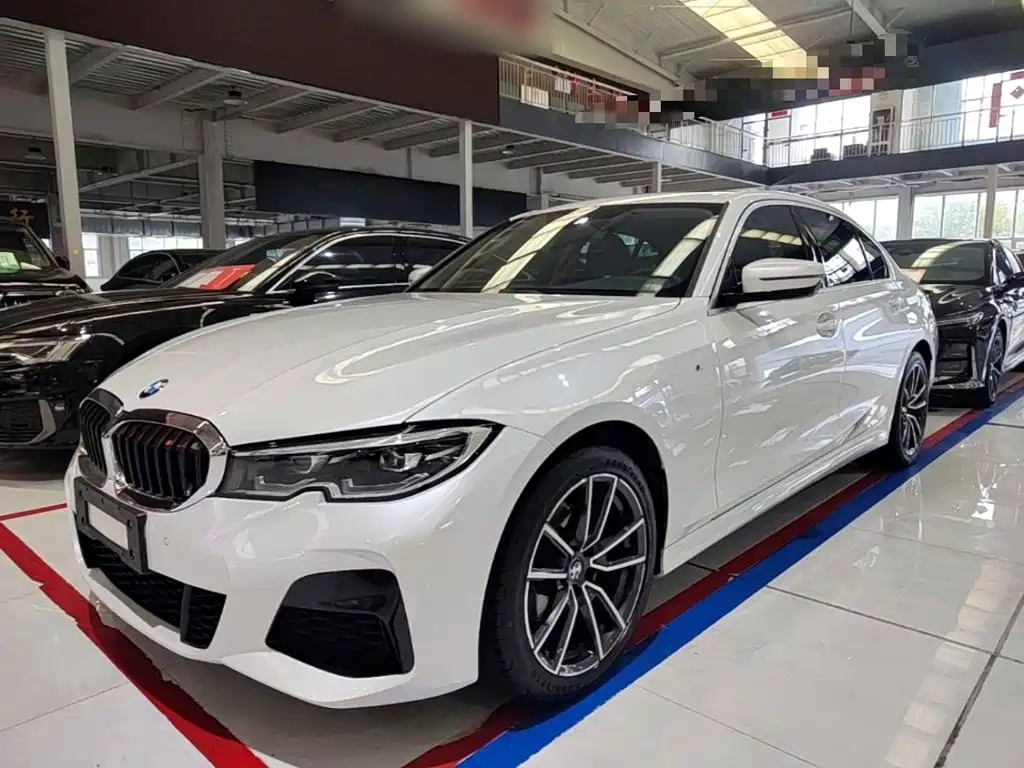 BMW 3 Series 2022
