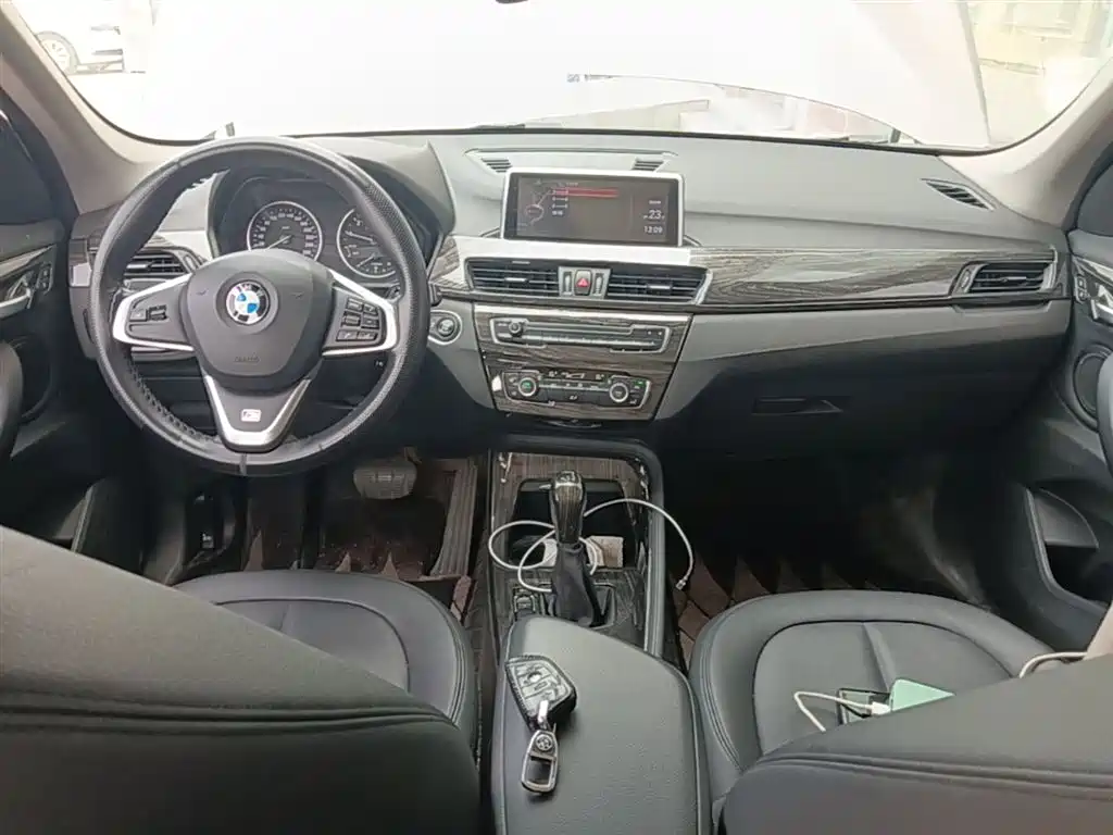 BMW X1 2017 — фото 10
