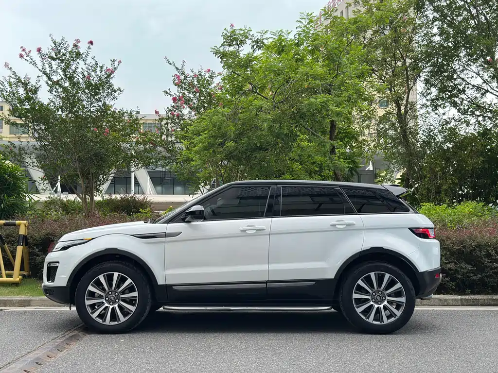 Land Rover Range Rover Evoque 2018 — фото 4