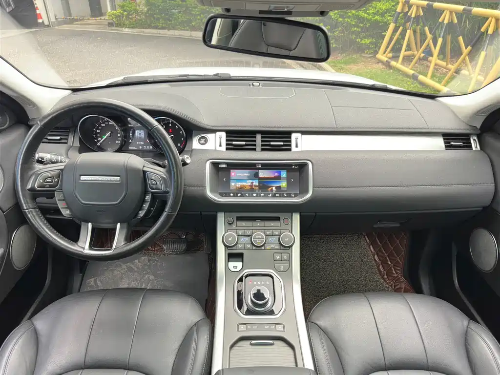 Land Rover Range Rover Evoque 2018 — фото 8