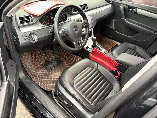 Volkswagen Magotan 2016