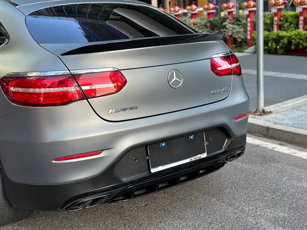 Mercedes-Benz GLC Coupe AMG 2018 — фото 18