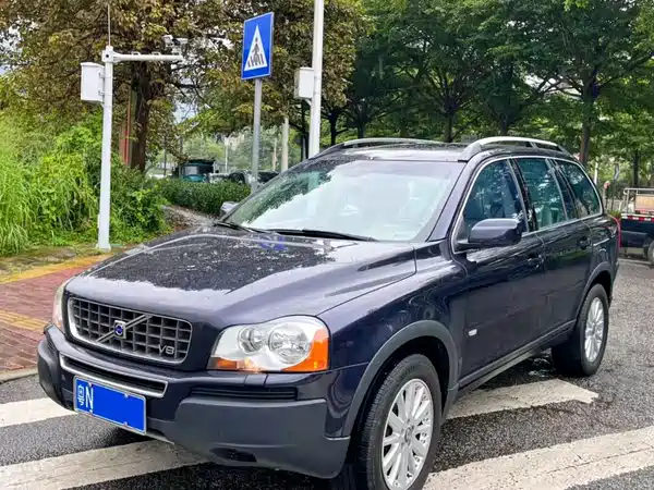 Volvo XC90 2006