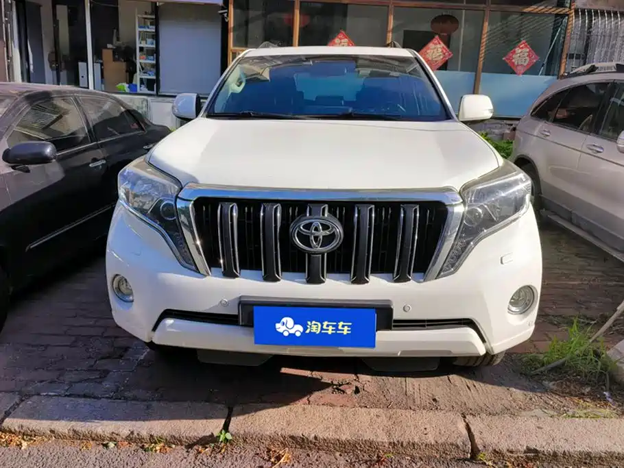 Toyota Prado 2015