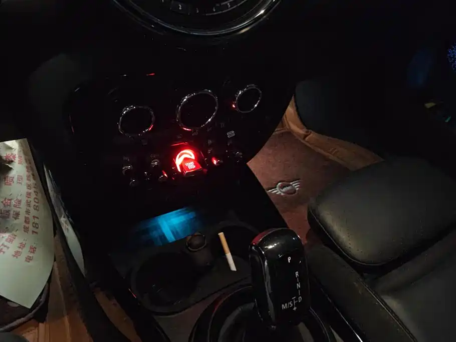 MINI Clubman 2019 — фото 16