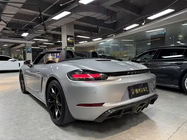 Porsche 718 2019