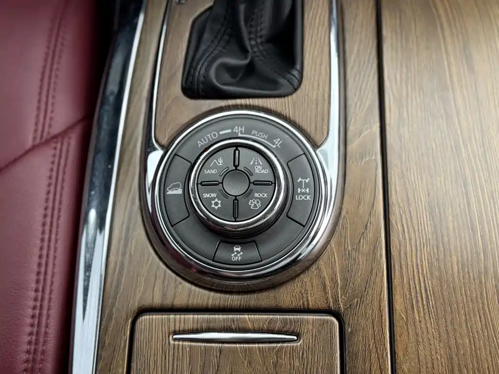 Nissan Patrol 2018 — фото 14