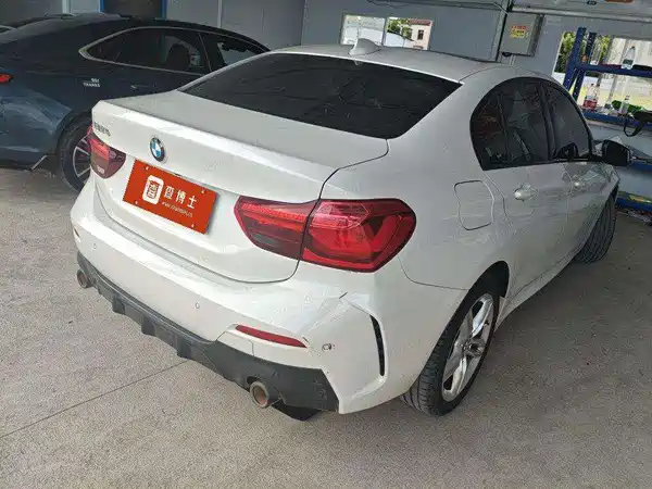 BMW 1 Series 2023