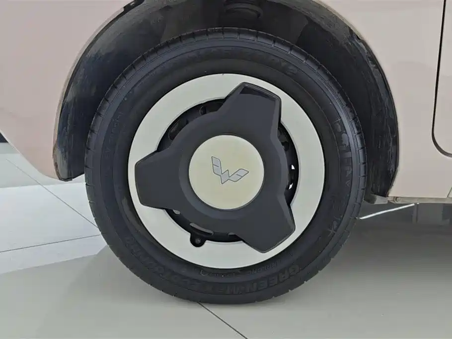 Wuling MINIEV 2023