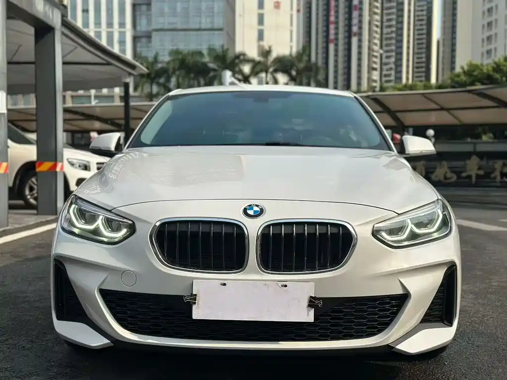 BMW 1 Series 2022