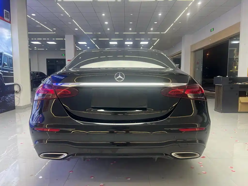Mercedes-Benz E-Class 2021