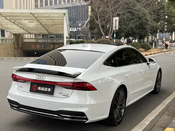 Audi A7 2023