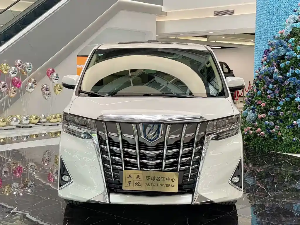 Toyota Alphard 2020 — фото 2