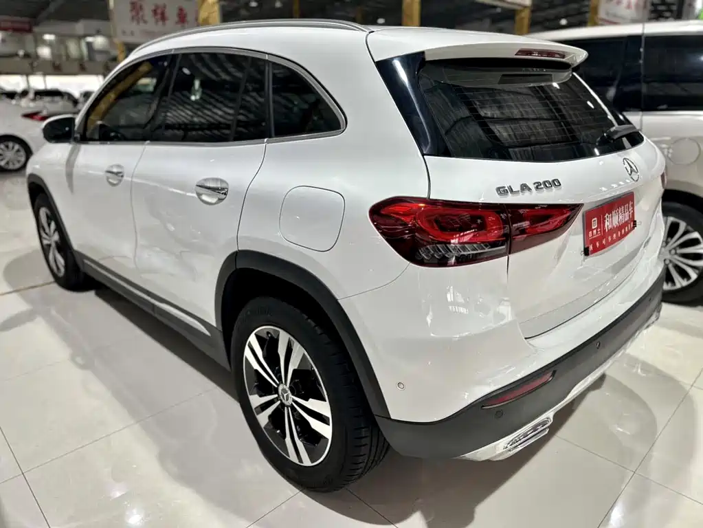 Mercedes-Benz GLA 2021 — фото 8