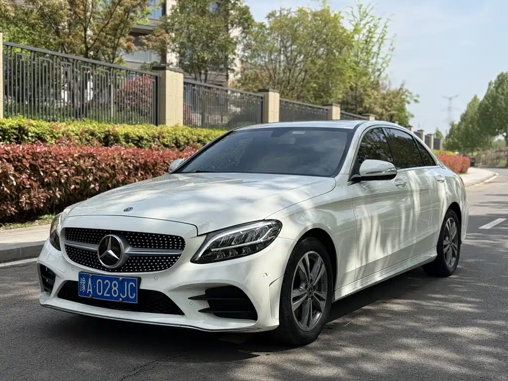 Mercedes-Benz C-Class 2020 — фото 1