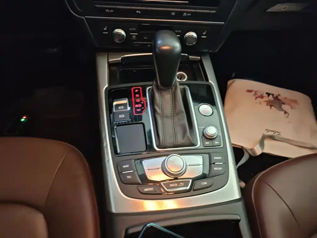 Audi A6L 2017 — фото 14