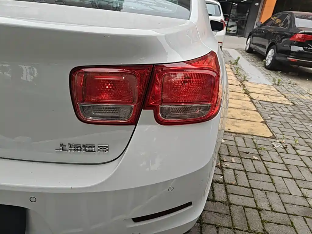 Chevrolet Malibu 2015 — фото 8