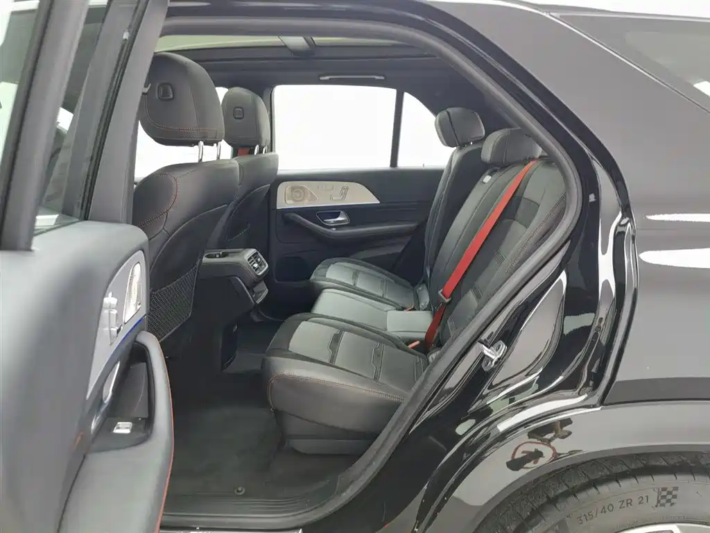 Mercedes-Benz GLE AMG 2023 — фото 15