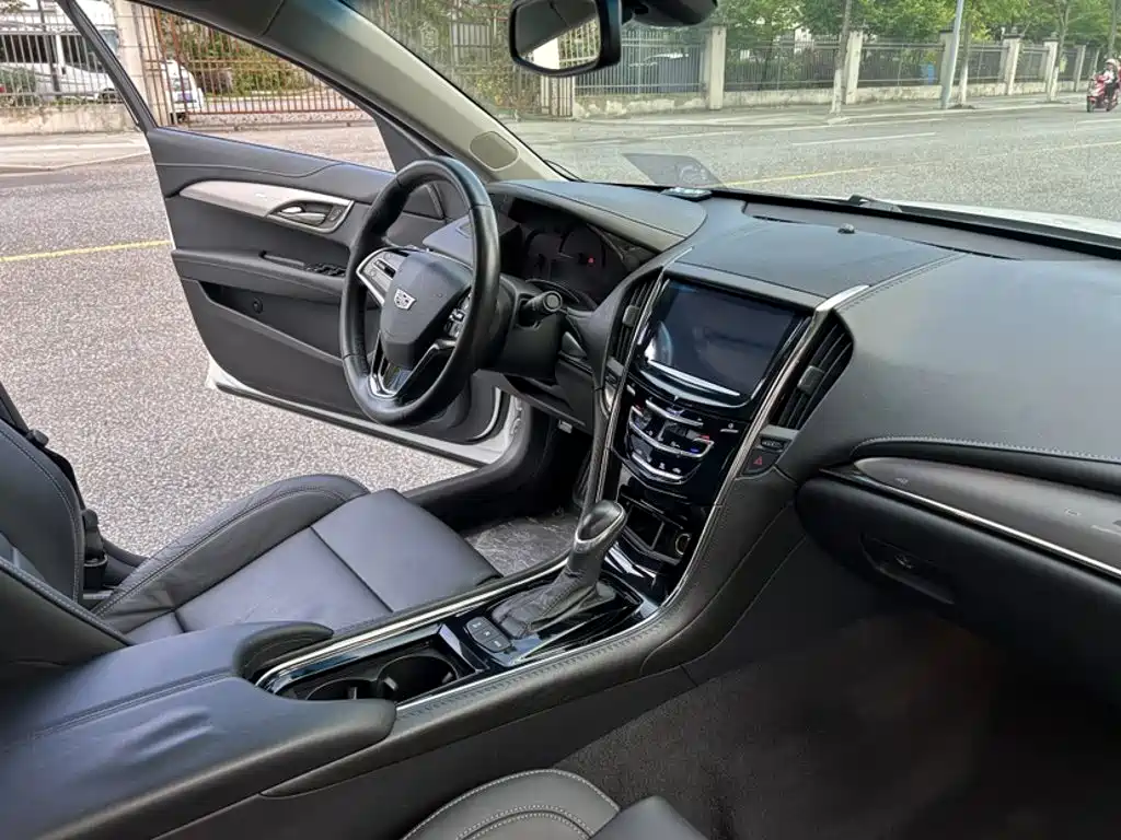 Cadillac ATS-L 2016 — фото 12