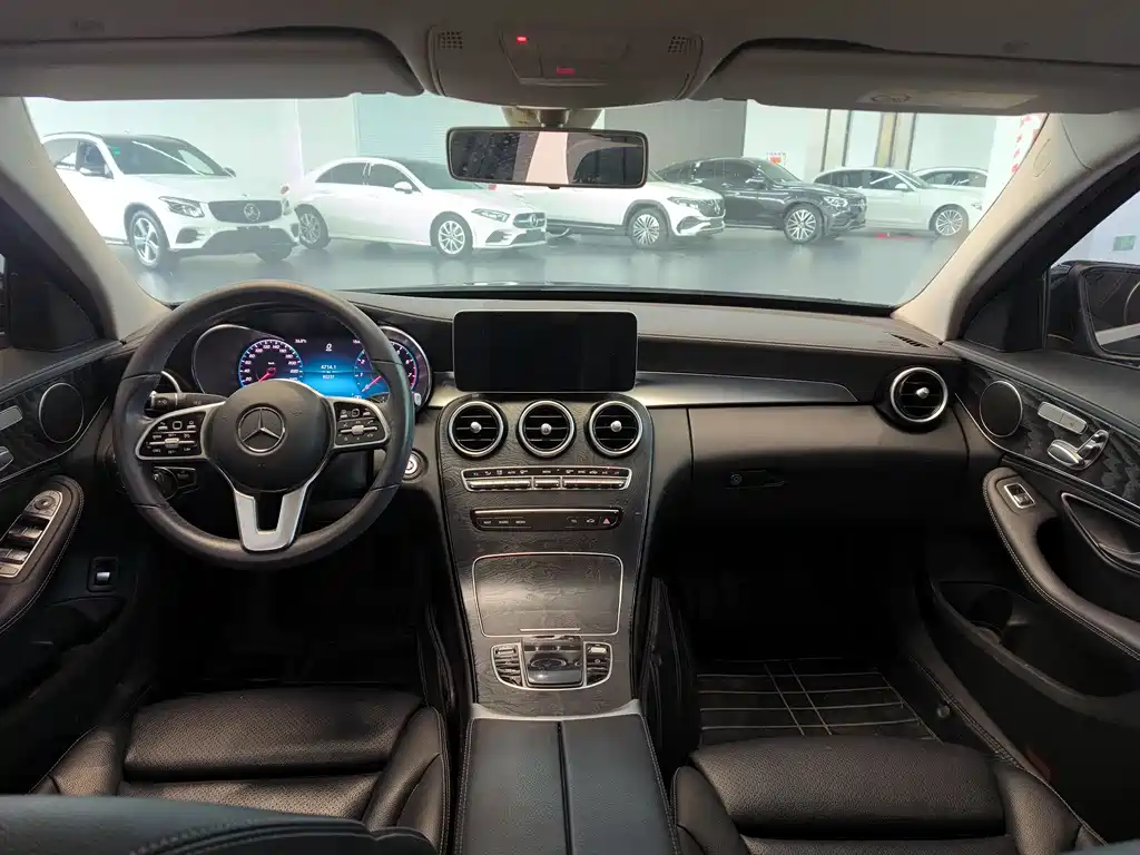 Mercedes-Benz C-Class 2019