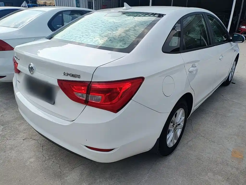 Buick Excelle 2016