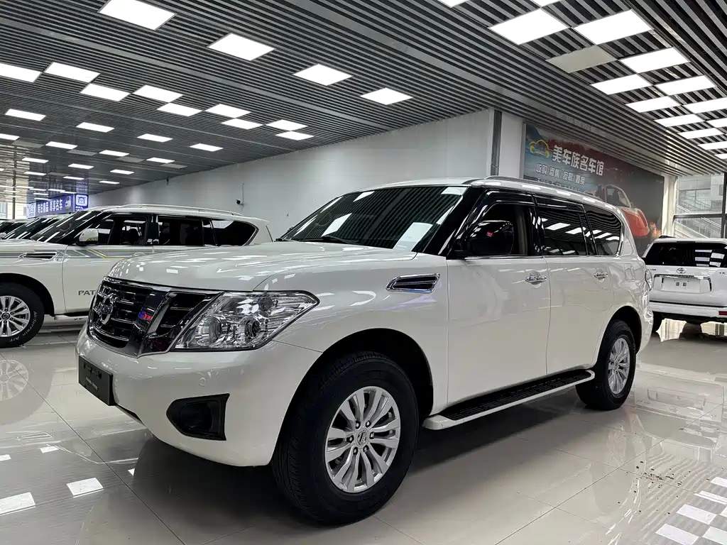 Nissan Patrol 2018 — фото 1