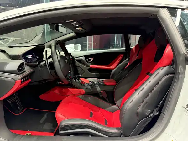 Lamborghini Huracan 2020