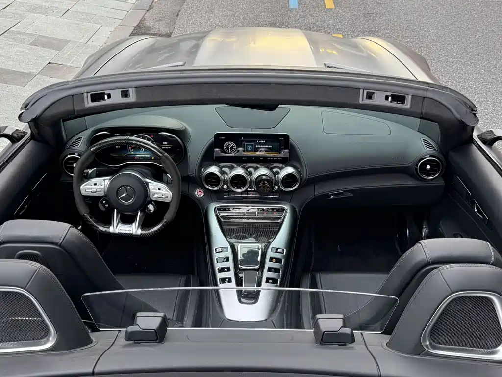 Mercedes-Benz AMG GT 2020 — фото 9