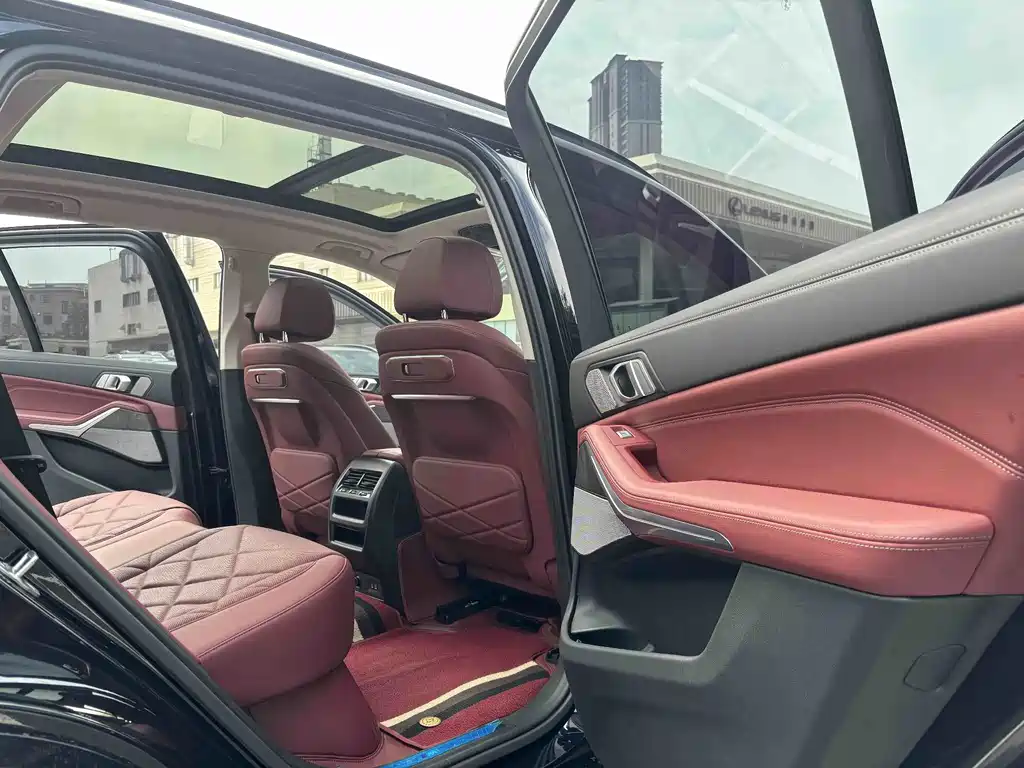 BMW X5 2024 — фото 10
