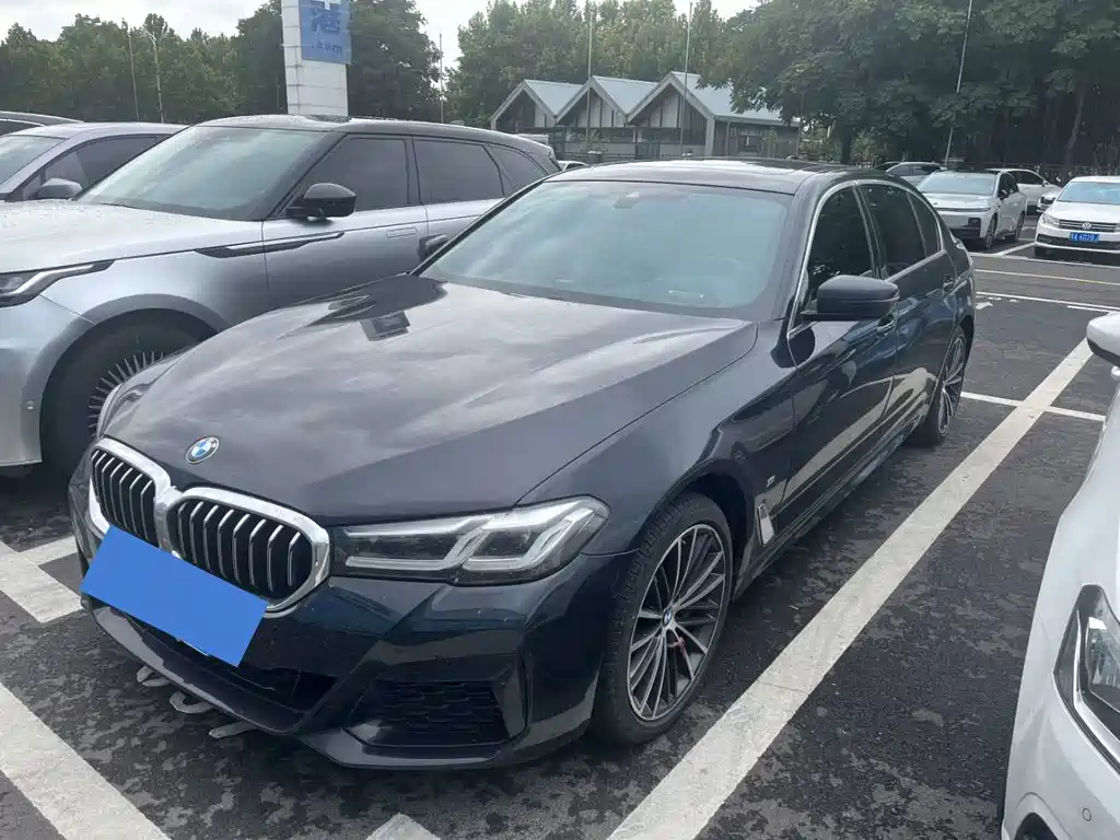 BMW 5 Series 2022