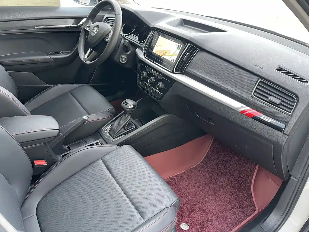 Skoda Kamiq 2023 — фото 13
