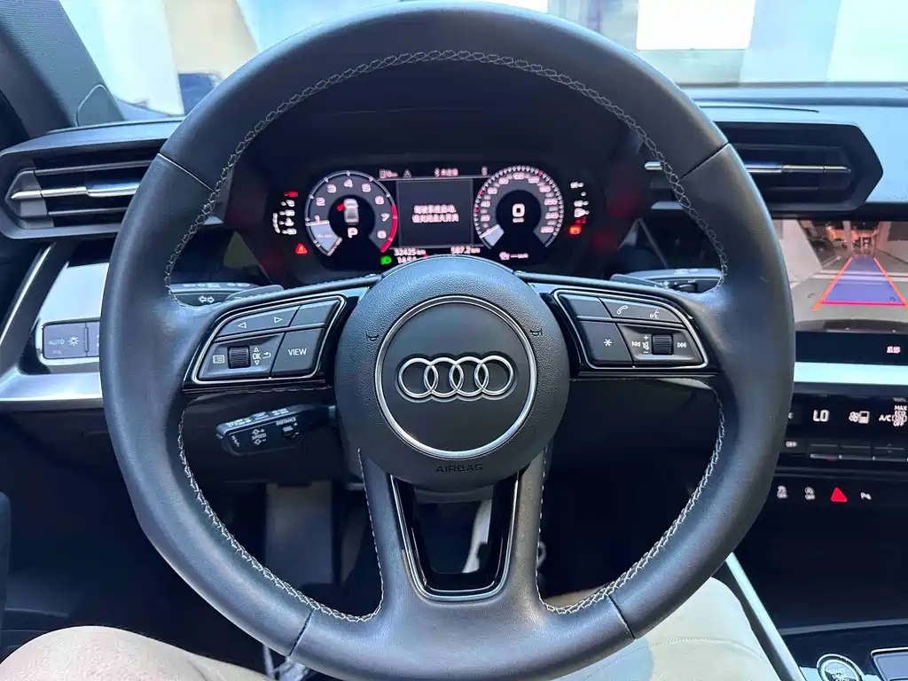 Audi A3 2022 — фото 12